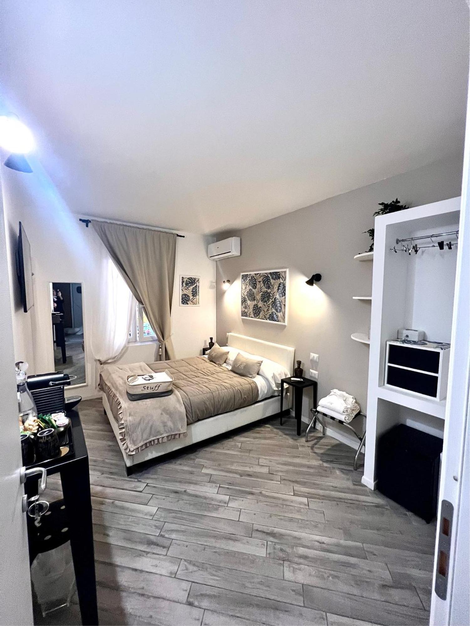 Spagna Rooms Рим Екстериор снимка